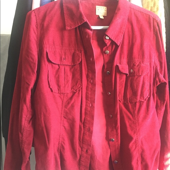 Guess shirt - Picture 2 of 2